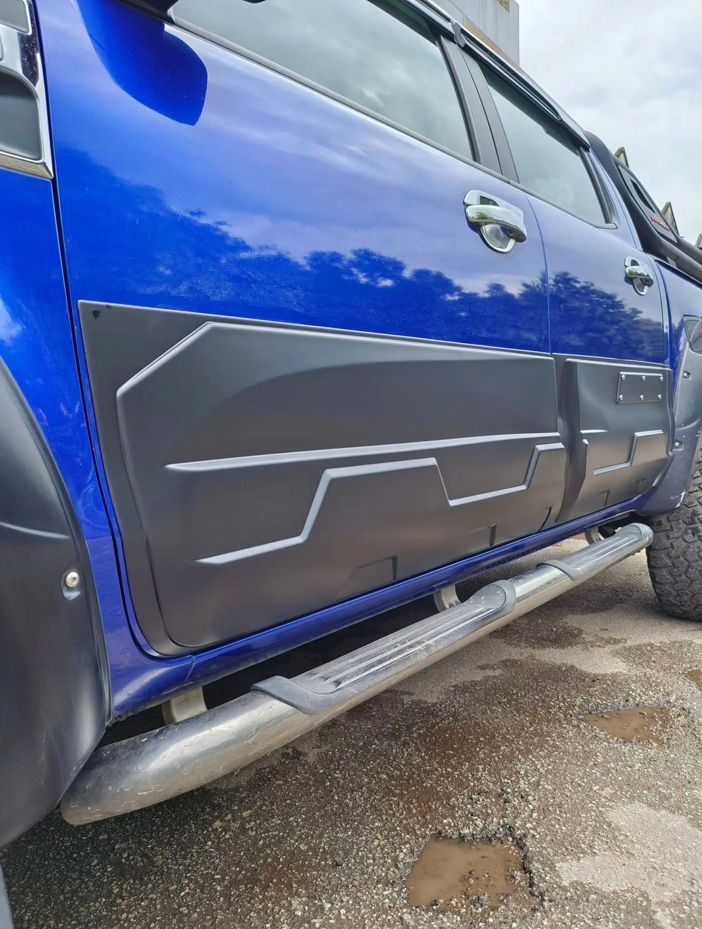 Side Door Body cladding Molding Guards for Ford Ranger 2012-2022 T6 T7 T8 Wildtrak XLT XL XLS Double Cab Models Car Accessories