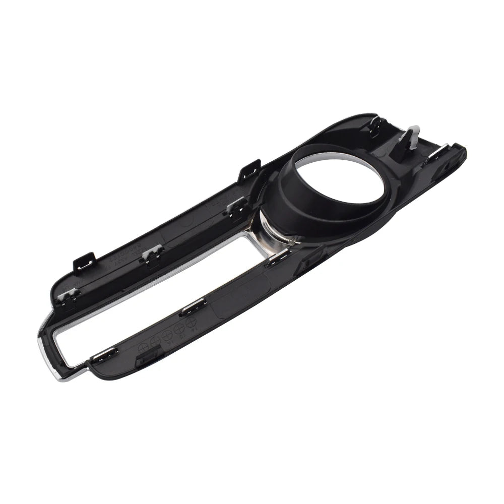 Chrome Fog Lamp Cover for Mitsubishi Montero Pajero 4 IV MK4 V93 V97 V98 2015-2020 Led DRL Daytime Running Driving Light Frame