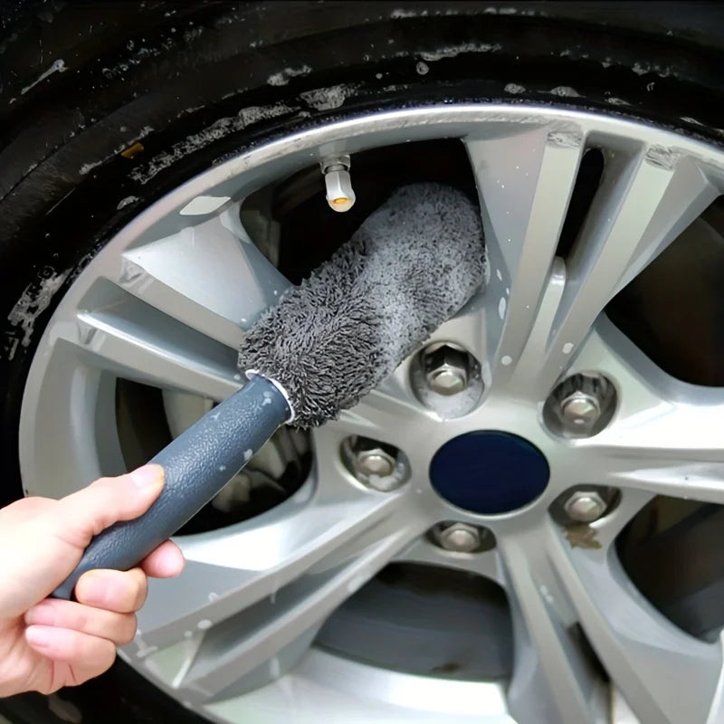 Car Wheel Wash Brush Portable Microfiber Tire Rim with Plastic Handle Auto Trunk Motorcycle Detailing Cleaning Accessories Tool