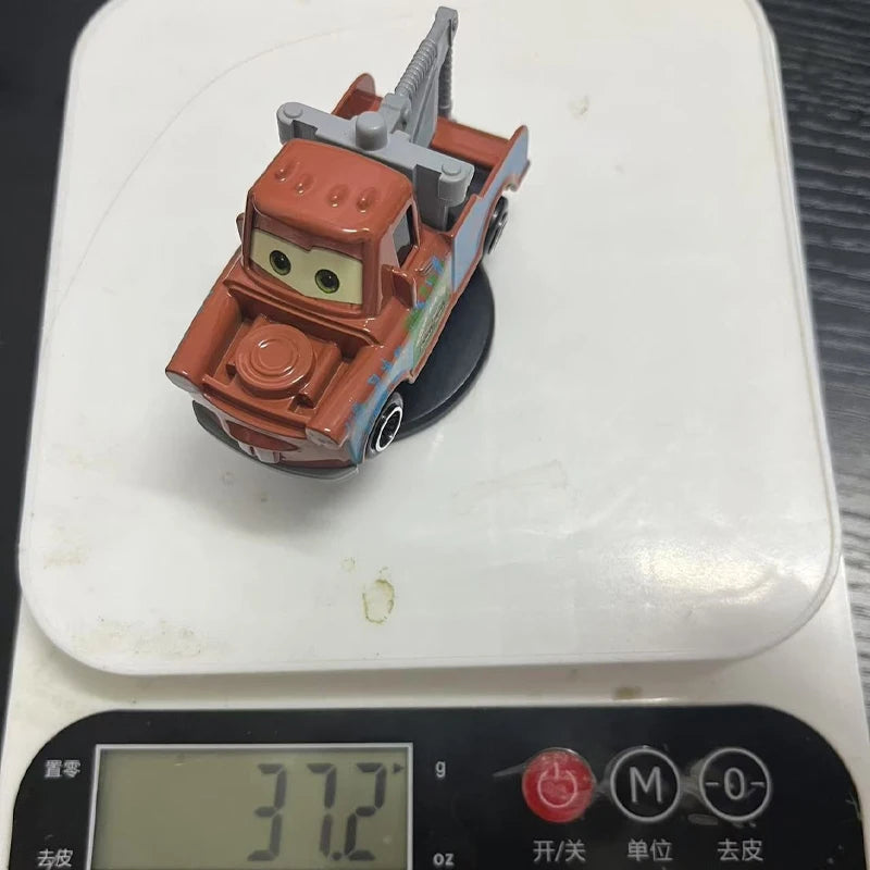 Car For Mater Drift Rotating Ornaments Auto Dashboard Turning AE86 Model Deco Car Center Console Decoration