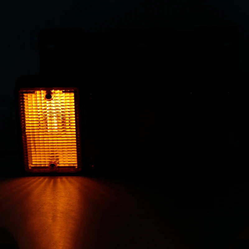 Car Rear Bumper Tail Light Brake Stop Reverse Lamp Taillight Taillamp For Isuzu NPR ELF NKR NHR NLR 1987-2022 Truck